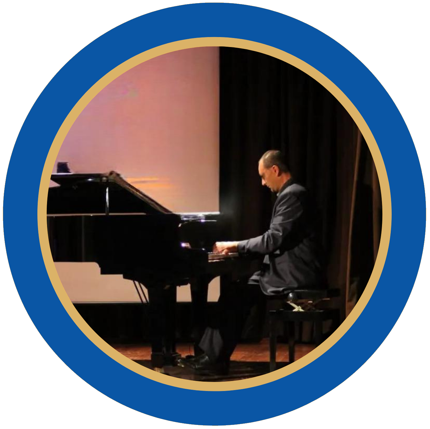 Antonio Gennaro, pianista