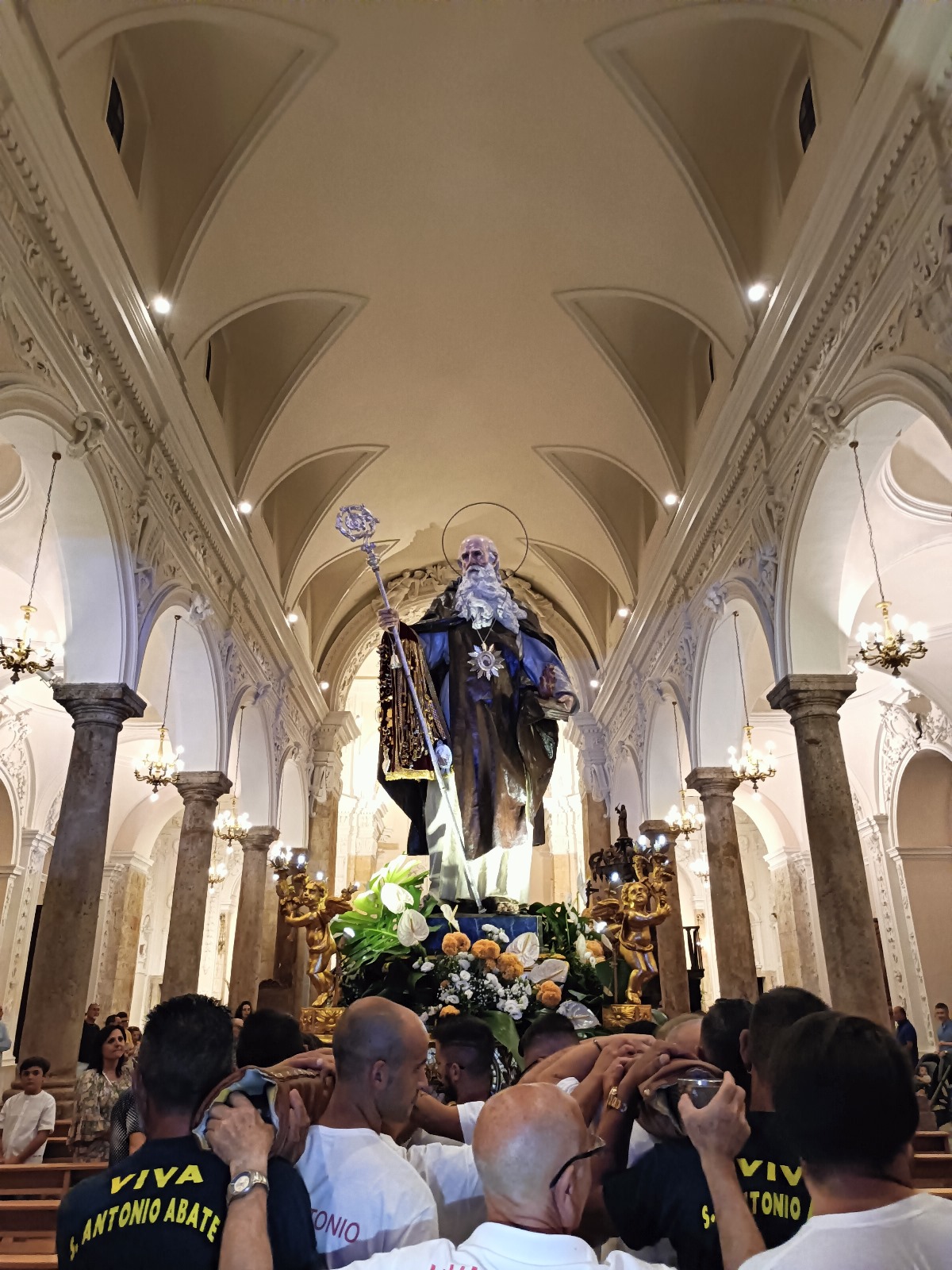 Statua di Sant'Antonio